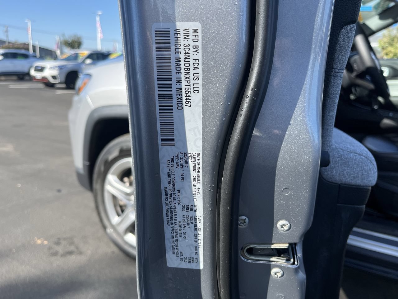 Used 2023 Jeep Compass Latitude AWD/4WD image 31