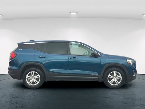 Used 2020 GMC Terrain SLE image 7