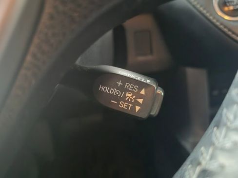 Used 2018 Toyota RAV4 XLE image 22