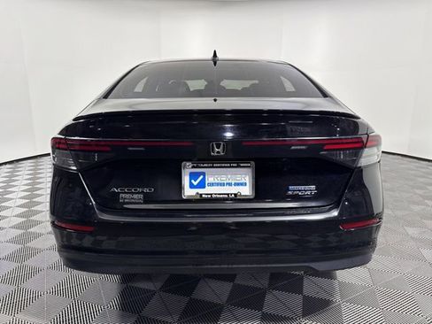 Used 2023 Honda Accord Sport image 6