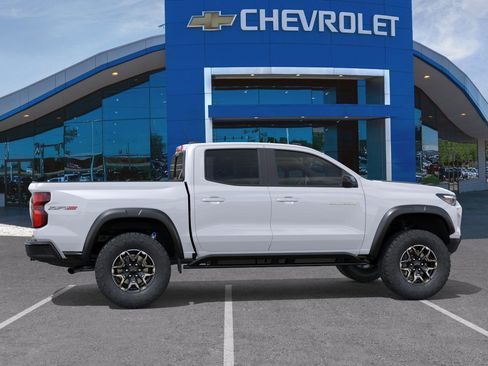 New 2026 Chevrolet Colorado ZR2 w/ Technology Package image 36