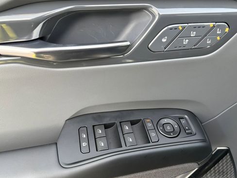 New 2026 Kia EV9 Land w/ Nightfall Edition Package image 11