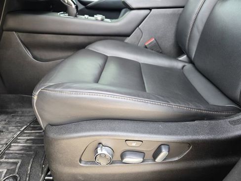 Used 2023 Cadillac XT4 Sport image 26