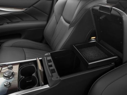 Used 2016 INFINITI Q70 L 3.7 w/ Deluxe Touring Package image 17