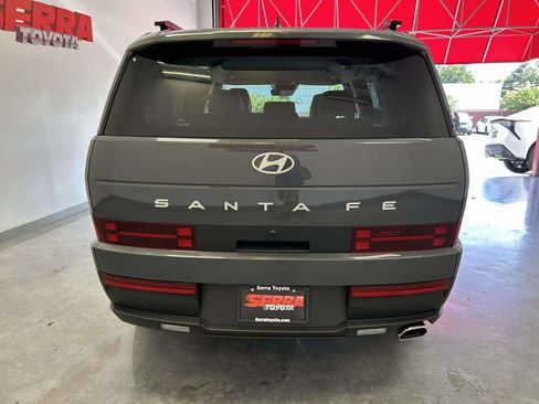 Used 2026 Hyundai Santa Fe SEL FWD image 4
