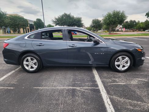 Used 2020 Chevrolet Malibu LS image 8