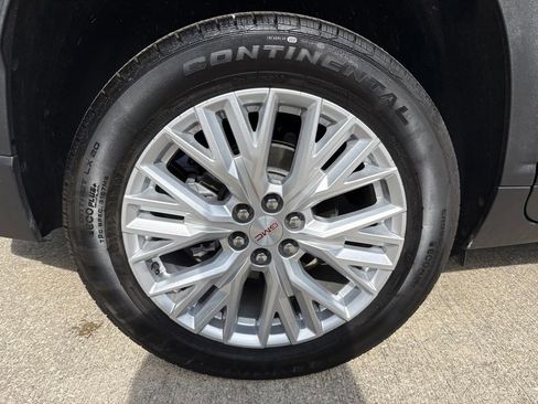 Used 2026 GMC Acadia Elevation w/ Elevation Premium Package FWD image 48