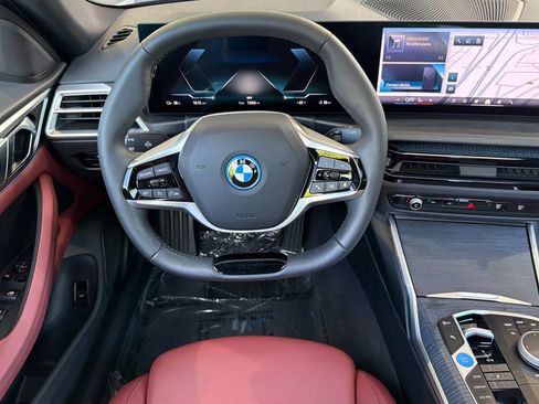Used 2025 BMW i4 eDrive40 w/ M Sport Package RWD image 18