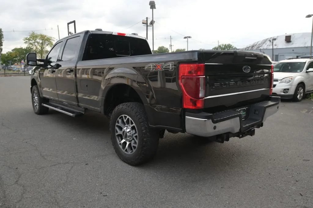 Used 2020 Ford F350 Lariat w/ Lariat Ultimate Package AWD/4WD image 3