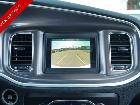 Used 2022 Dodge Charger SXT w/ Leather Interior Group image 19