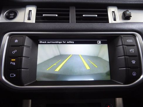 Used 2016 Land Rover Range Rover Evoque SE image 14