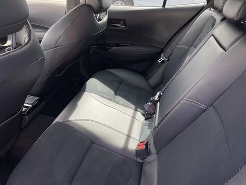 Used 2025 Toyota Corolla Premium image 32