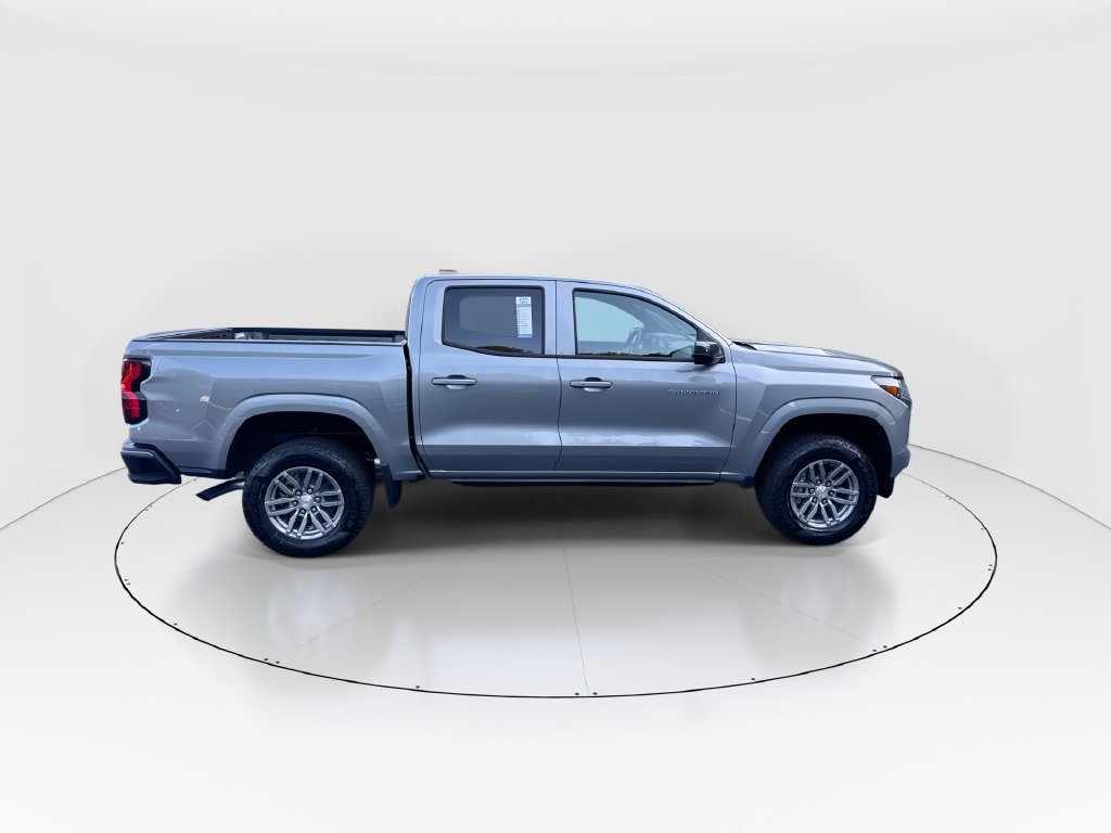 New 2026 Chevrolet Colorado LT RWD image 9