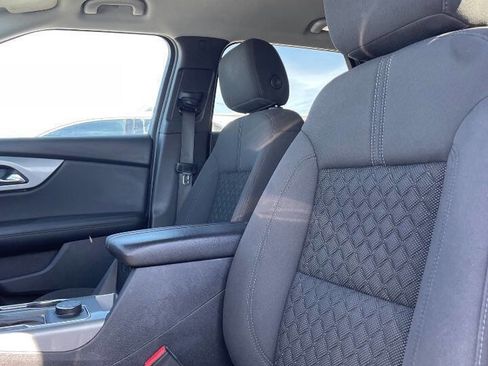 Used 2019 Chevrolet Blazer LT image 6