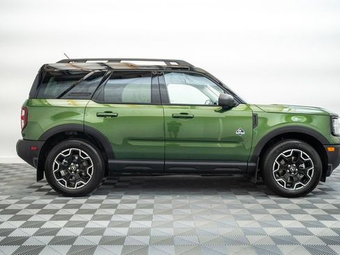 Certified 2025 Ford Bronco Sport Outer Banks w/ Outer Banks Tech Package+ AWD/4WD image 5