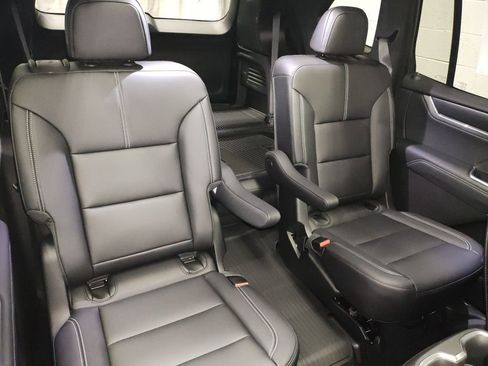 New 2026 GMC Acadia Elevation w/ Black Edition image 11