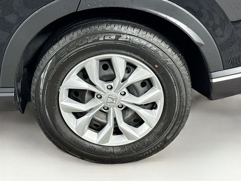 Used 2025 Honda CR-V LX image 9