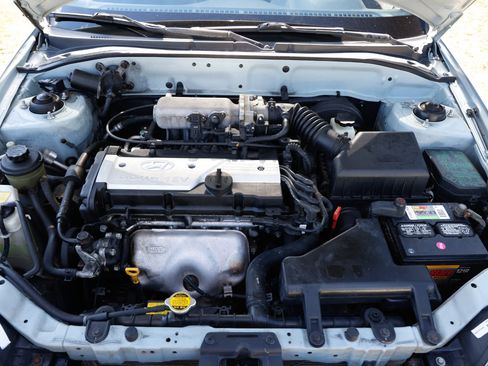 Used 2005 Hyundai Accent GLS image 37