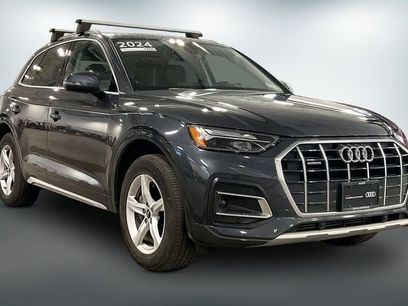 Used 2024 Audi Q5 2.0T Premium