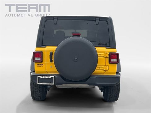 Used 2020 Jeep Wrangler Sport image 6