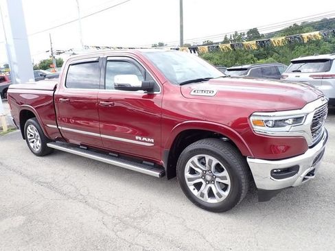Used 2024 RAM 1500 Limited AWD/4WD image 10