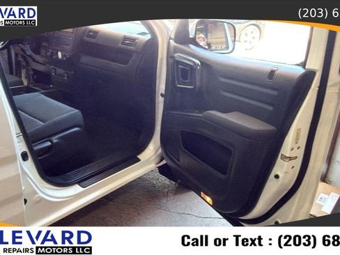 Used 2014 Honda Ridgeline Sport image 34