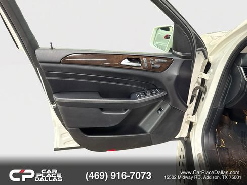Used 2015 Mercedes-Benz ML 350 4MATIC w/ Premium 1 Package image 18