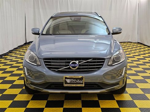 Used 2017 Volvo XC60 T5 Inscription w/ Advanced Package image 8