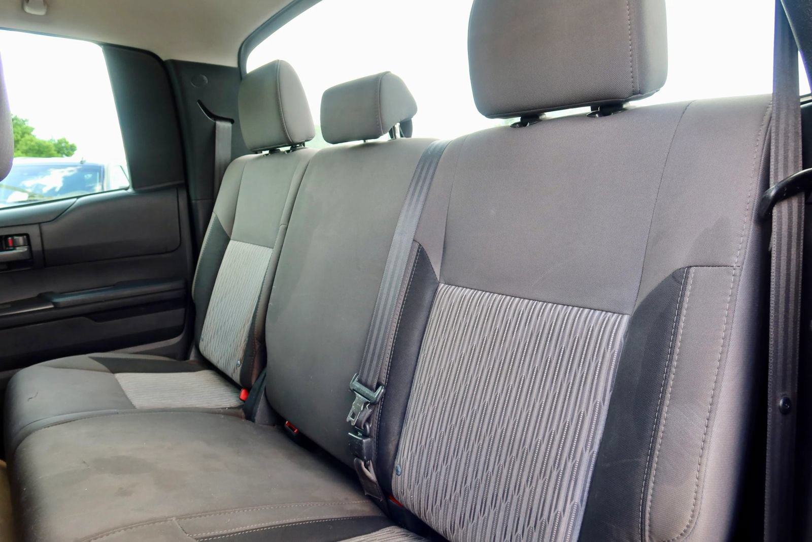 Used 2015 Toyota Tundra SR w/ Tow Package RWD image 14