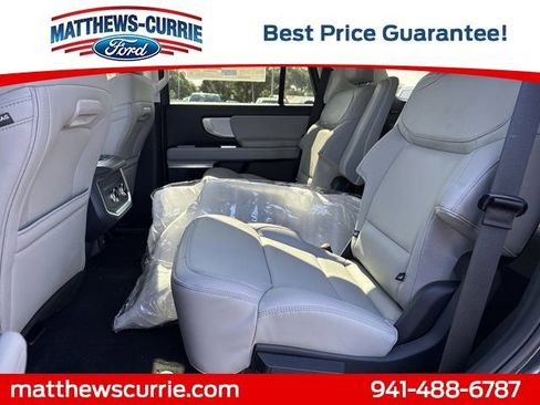 New 2026 Ford Expedition Active RWD image 13