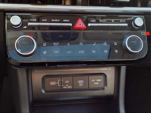 New 2026 Hyundai Tucson Limited image 14