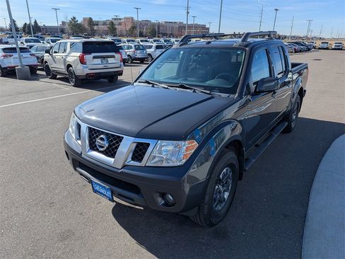 Used 2015 Nissan Frontier PRO-4X image 8