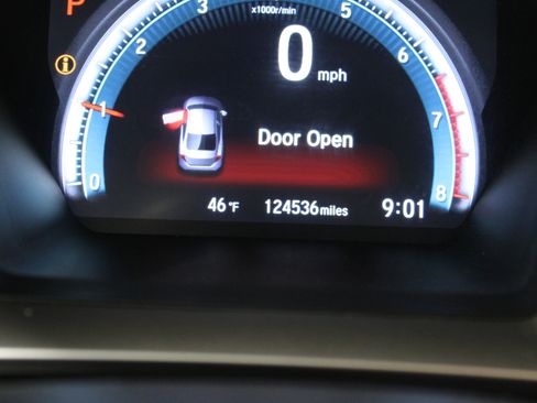 Used 2017 Honda Civic Touring image 12