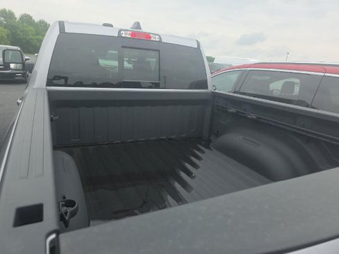 Used 2025 RAM 1500 Laramie w/ Advanced Safety Group II AWD/4WD image 7