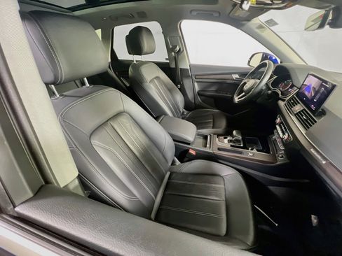 Used 2022 Audi Q5 2.0T Premium w/ Convenience Package AWD/4WD image 28