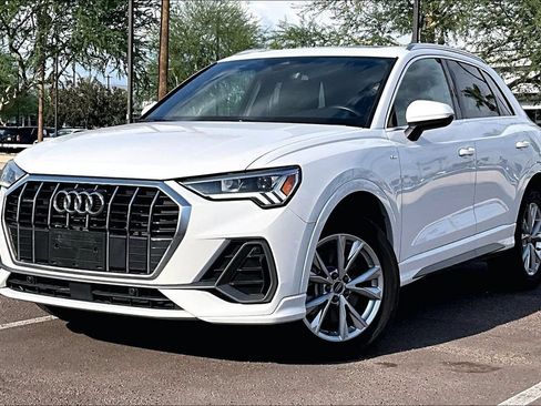 Used 2025 Audi Q3 2.0T Premium AWD/4WD image 1