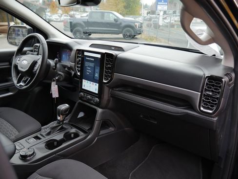 Certified 2024 Ford Ranger XLT w/ FX4 Off-Road Package image 25