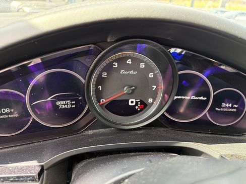 Used 2019 Porsche Cayenne Turbo AWD/4WD image 7
