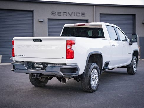 Used 2024 Chevrolet Silverado 2500 LT w/ Convenience Package AWD/4WD image 7
