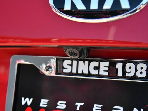 Used 2019 Kia Stinger GT1 RWD image 43