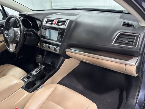 Used 2016 Subaru Legacy 2.5i Limited image 19