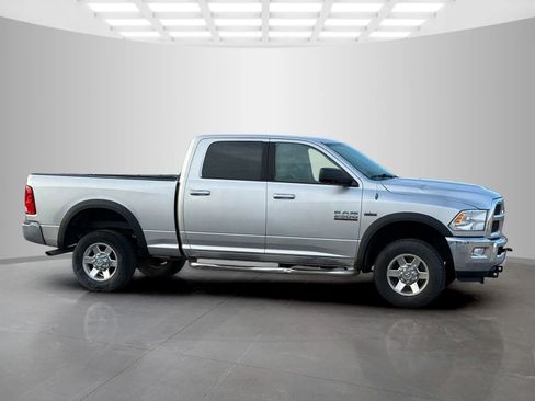 Used 2013 RAM 2500 SLT w/ Luxury Group image 2