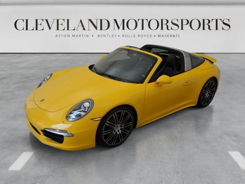 Used 2015 Porsche 911 Targa 4S w/ Burmester Audio Package AWD/4WD image 39