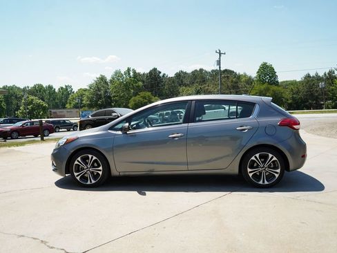 Used 2016 Kia Forte EX FWD image 23