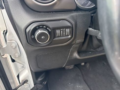 Used 2021 Jeep Wrangler Unlimited Sport w/ Sun And Sound Package AWD/4WD image 23
