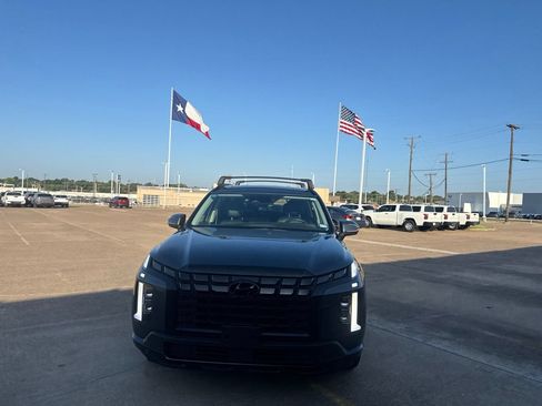 Used 2023 Hyundai Palisade XRT FWD image 4