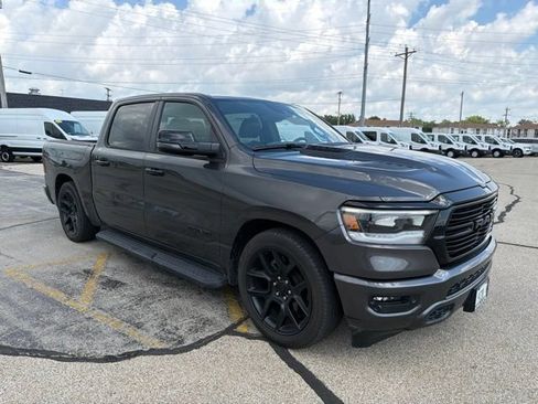Used 2024 RAM 1500 Laramie AWD/4WD image 4
