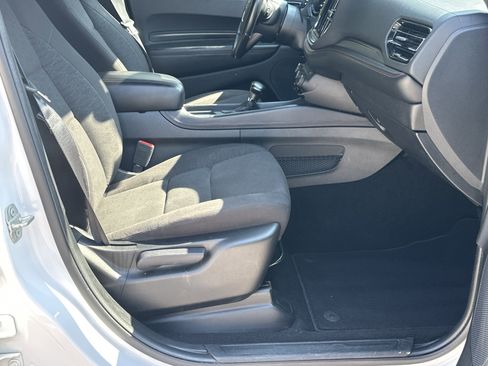 Used 2023 Dodge Durango GT image 13
