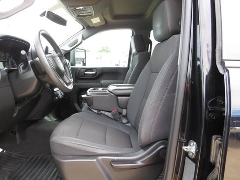 Used 2020 Chevrolet Silverado 2500 Custom w/ Gooseneck/5TH Wheel Package AWD/4WD image 14