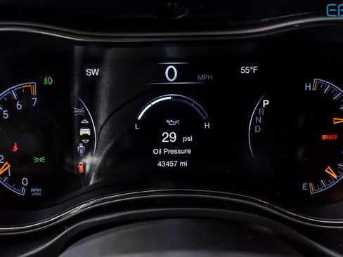 Used 2021 Jeep Grand Cherokee Limited X image 20